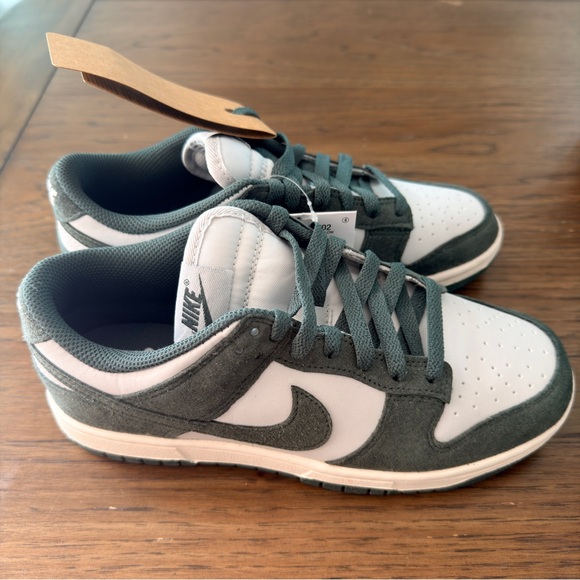 Nike Dunk Low Photon Dust/Vintage Green - Picture 6 of 8